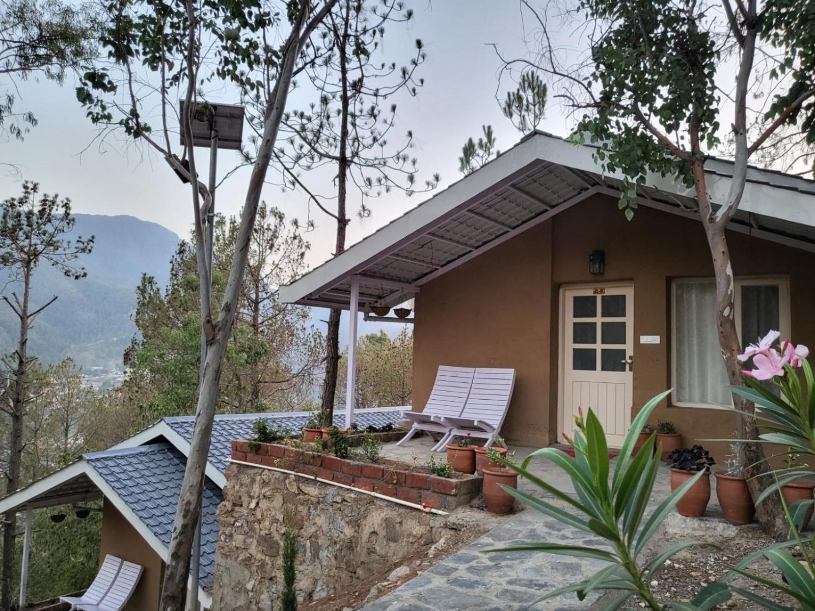 Rainbow Resorts Solan Exterior photo
